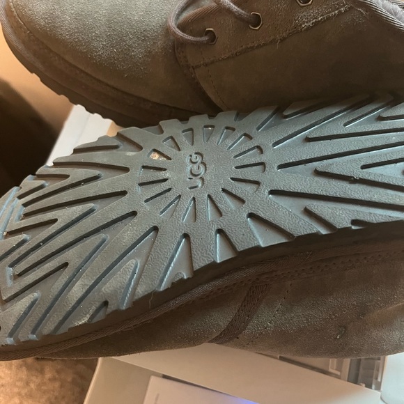 Ugg Neumel Gray size 11 mens - Picture 5 of 6